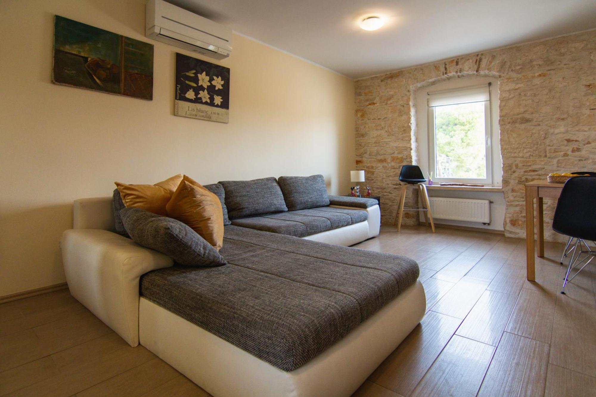 Apartment Lungomare Pula Exterior photo