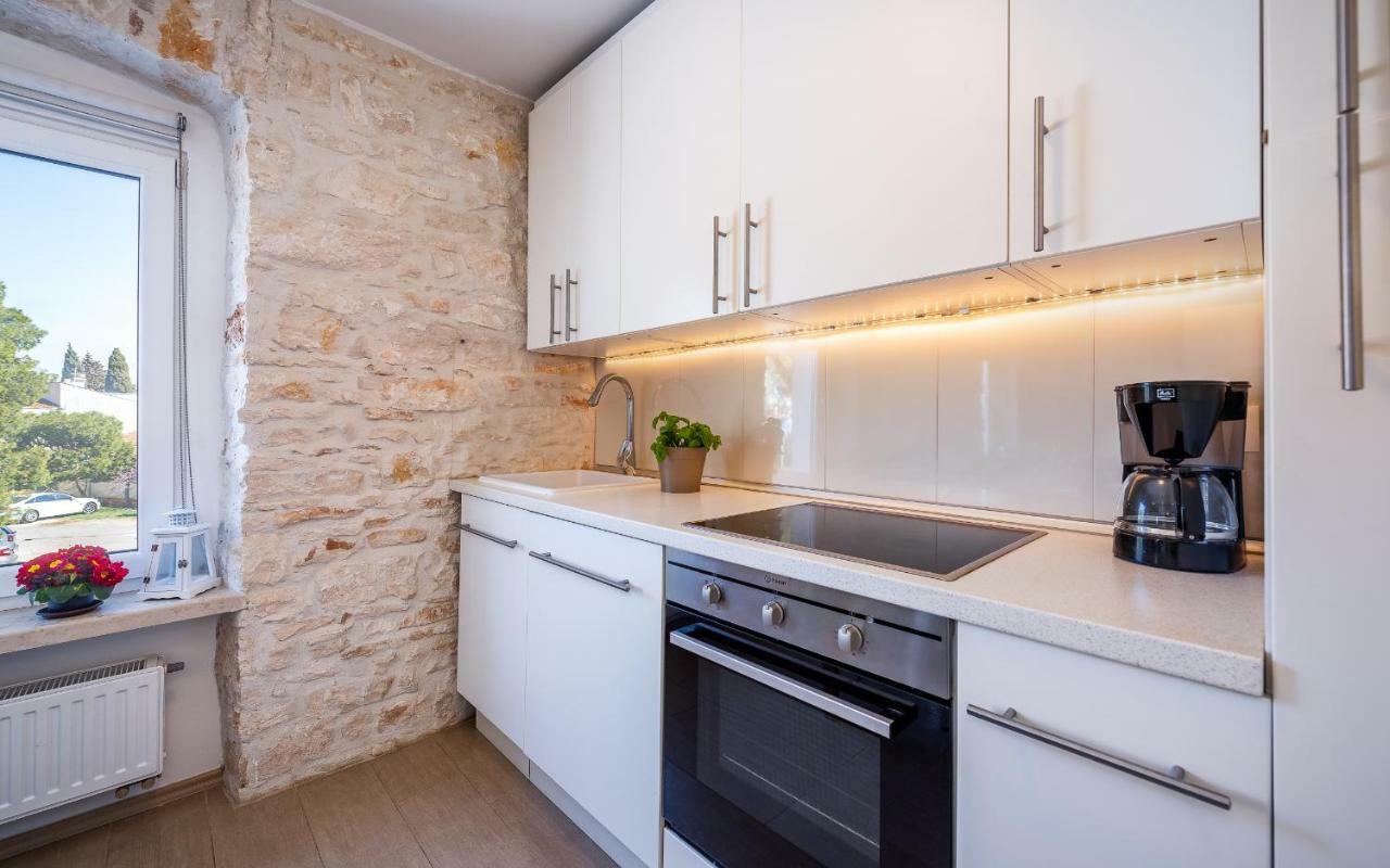 Apartment Lungomare Pula Exterior photo